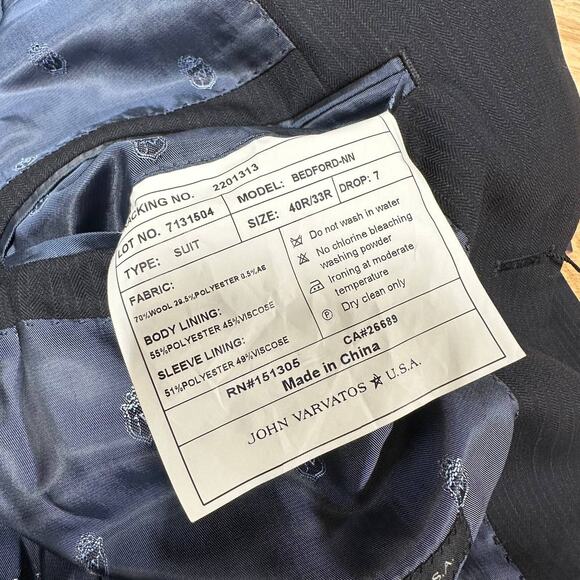 John Varvatos NWT Bedford Navy Size 40R Blazer Sportcoat Wool Blend 2 Button - Picture 7 of 9